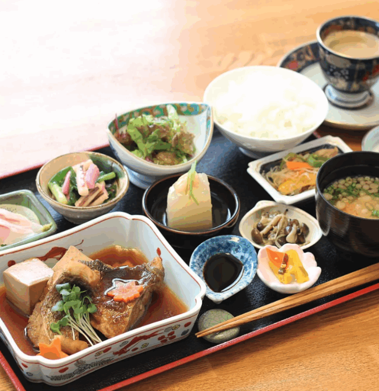 和風カフェ いやさか